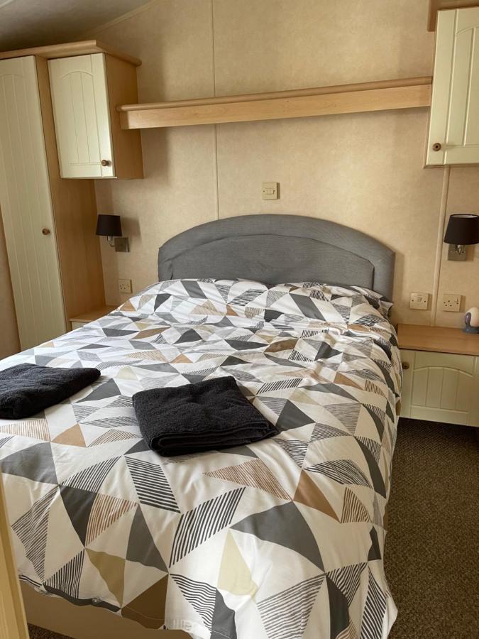 Beautiful 2-Bed Static Caravan Ньютон-Стьюарт Екстер'єр фото
